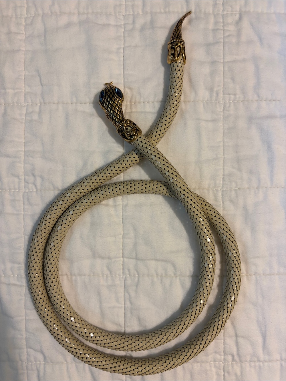 Vintage DL Auld ivory snake mesh belt with blue eyes